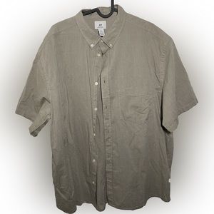 H&M SIZE XL MENS BUTTON DOWN NEVER WORN